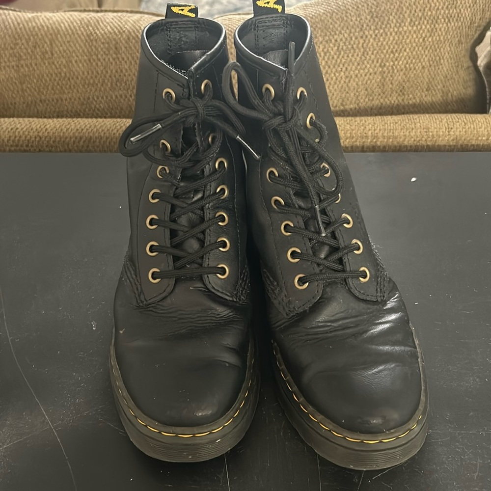 Dr.Martens